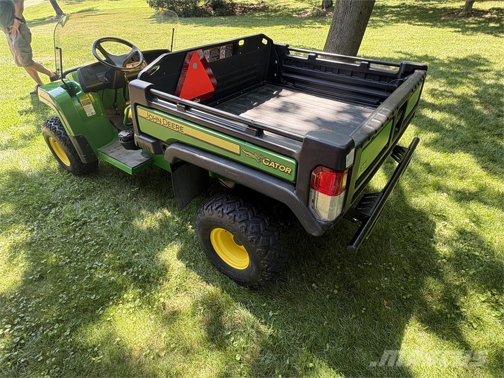 John Deere TX 4X2 Úžitkové vozne
