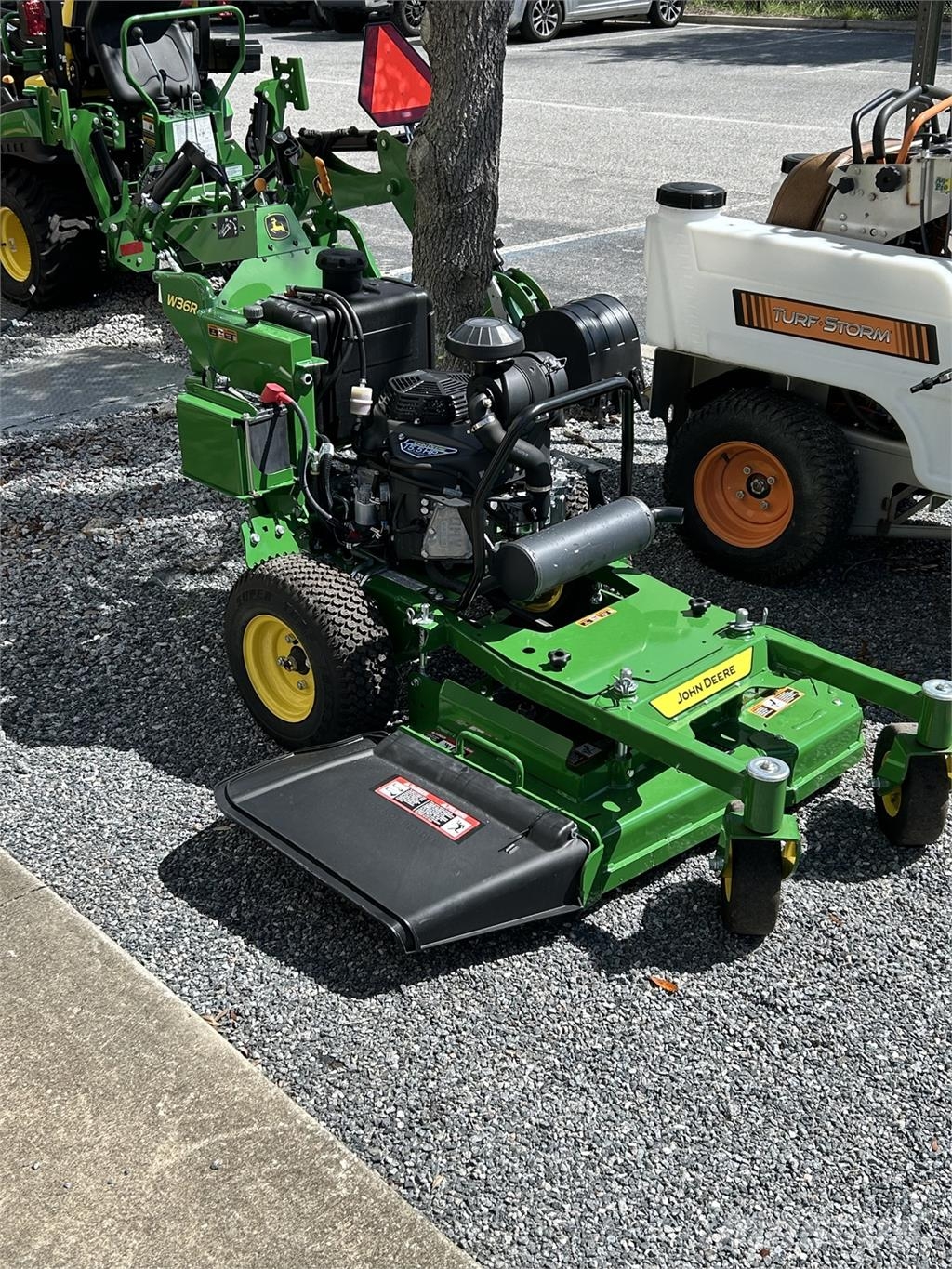 John Deere W36R 手扶式割草機