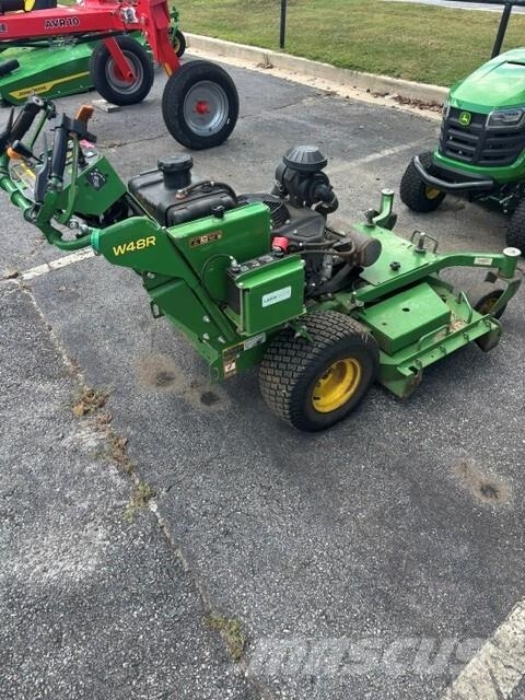 John Deere W48R 歩行型芝刈り機