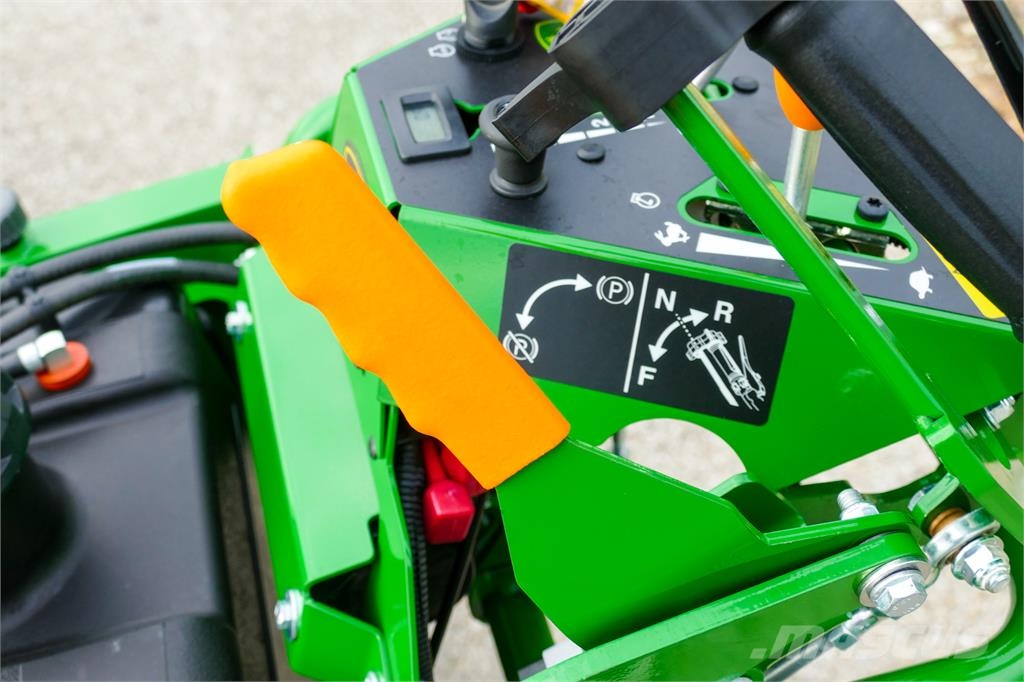 John Deere W48R Walk-behind mowers