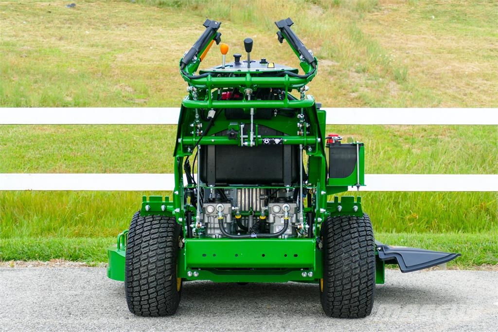 John Deere W48R Walk-behind mowers