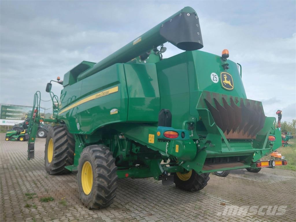 John Deere W540 Зернозбиральні комбайни