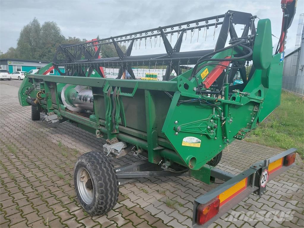 John Deere W540 Зернозбиральні комбайни