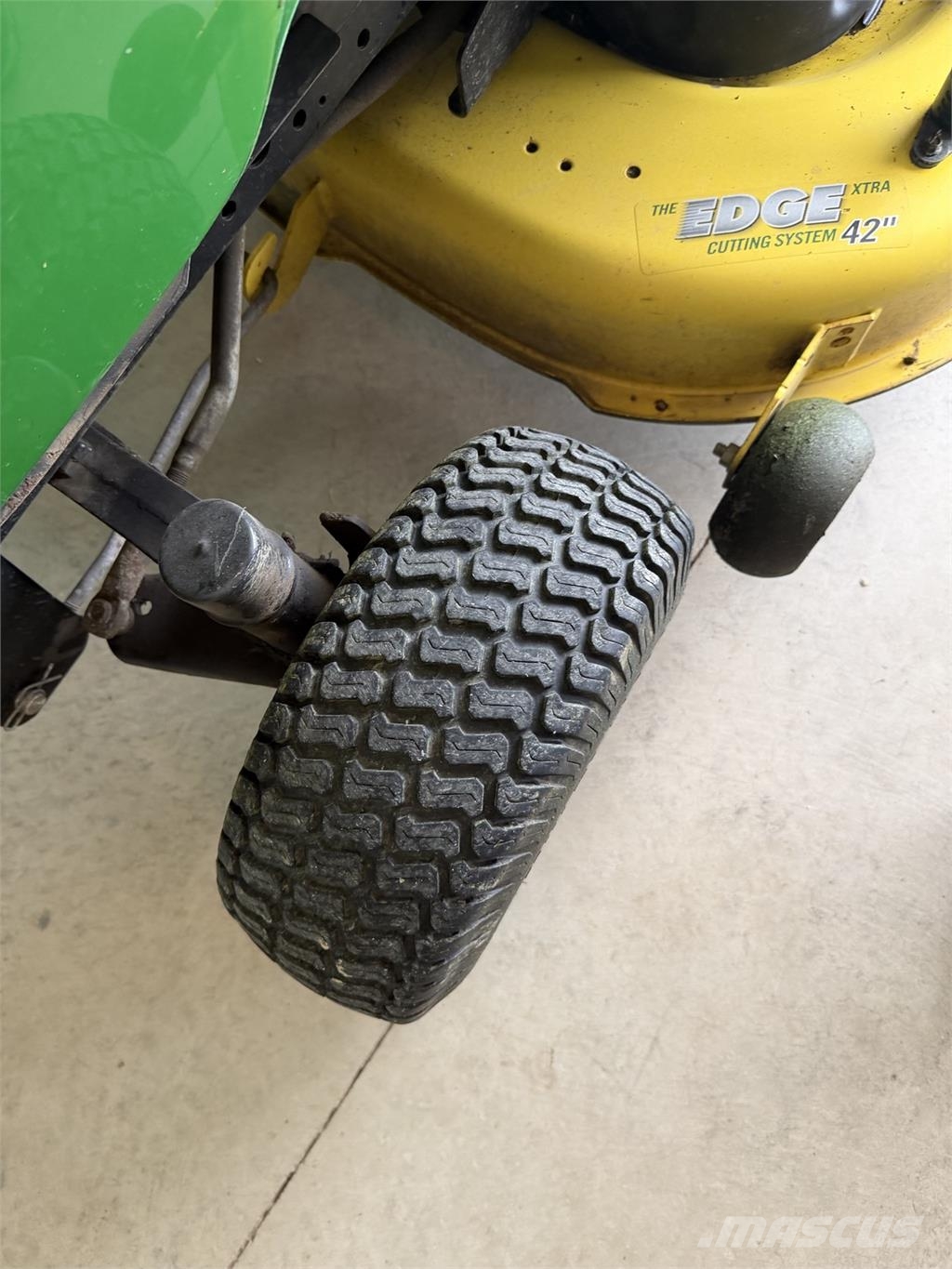John Deere X304 Reitermäher