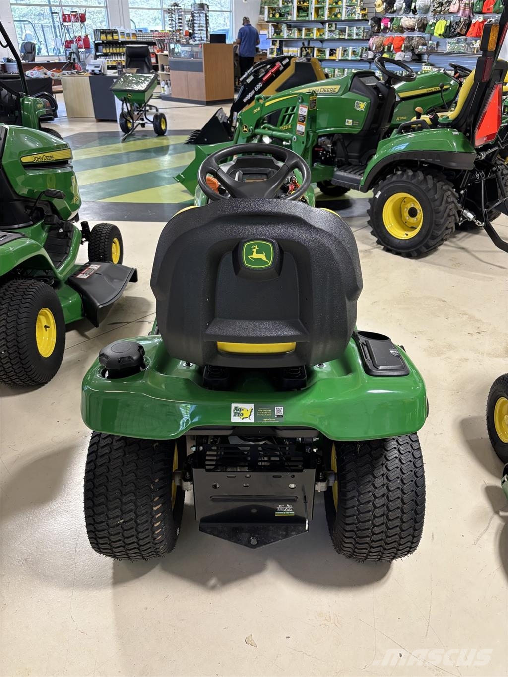 John Deere X350 جرارات مدمجة