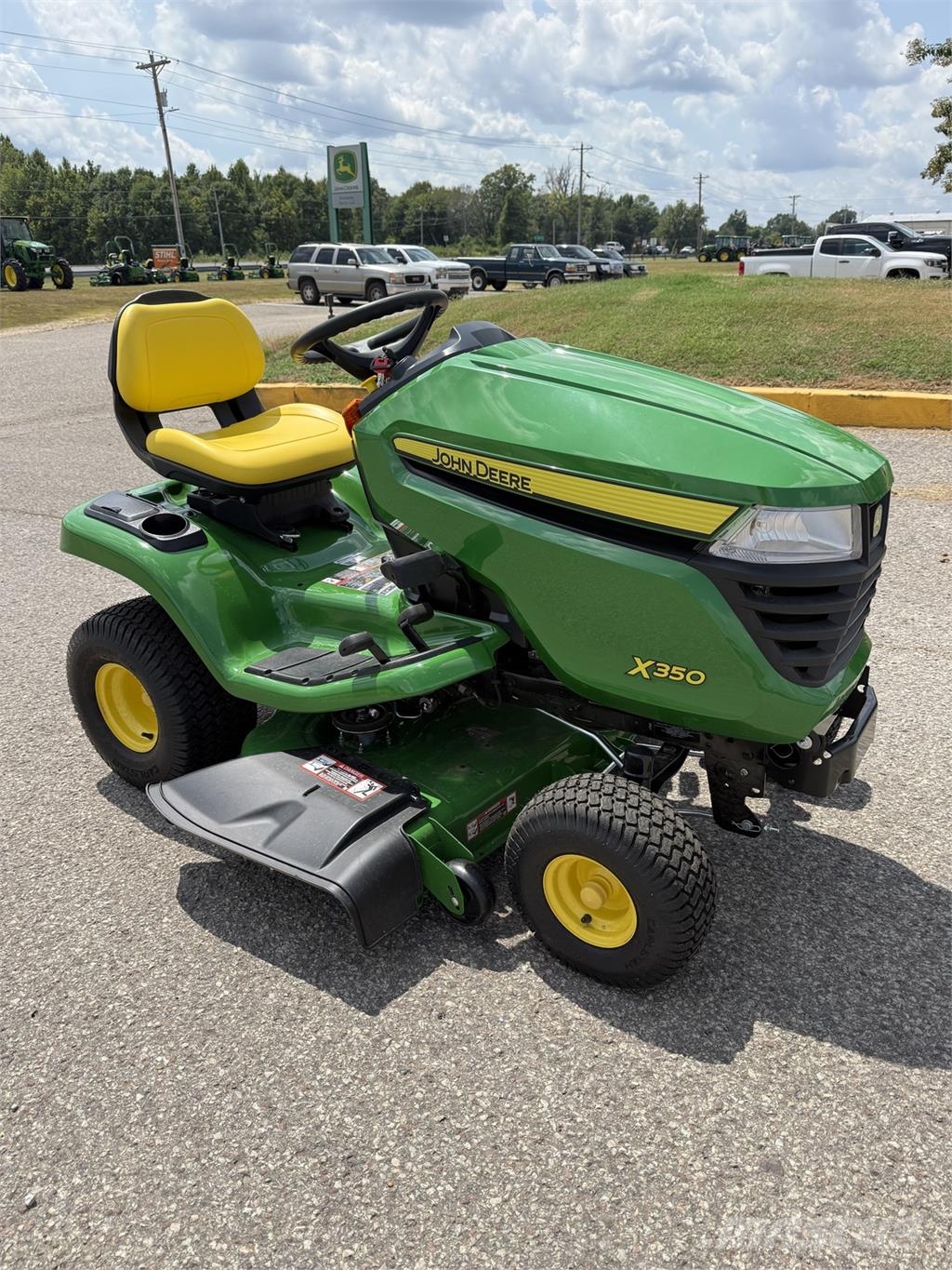 John Deere X350 Traktörler