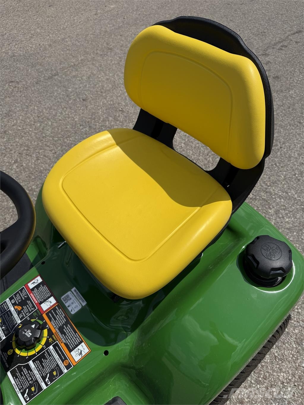 John Deere X350 Traktörler