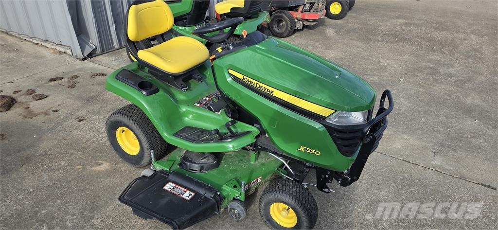 John Deere X350 小型曳引機