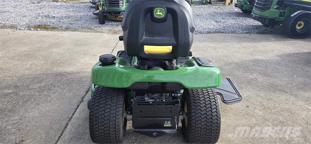 John Deere X350 小型曳引機