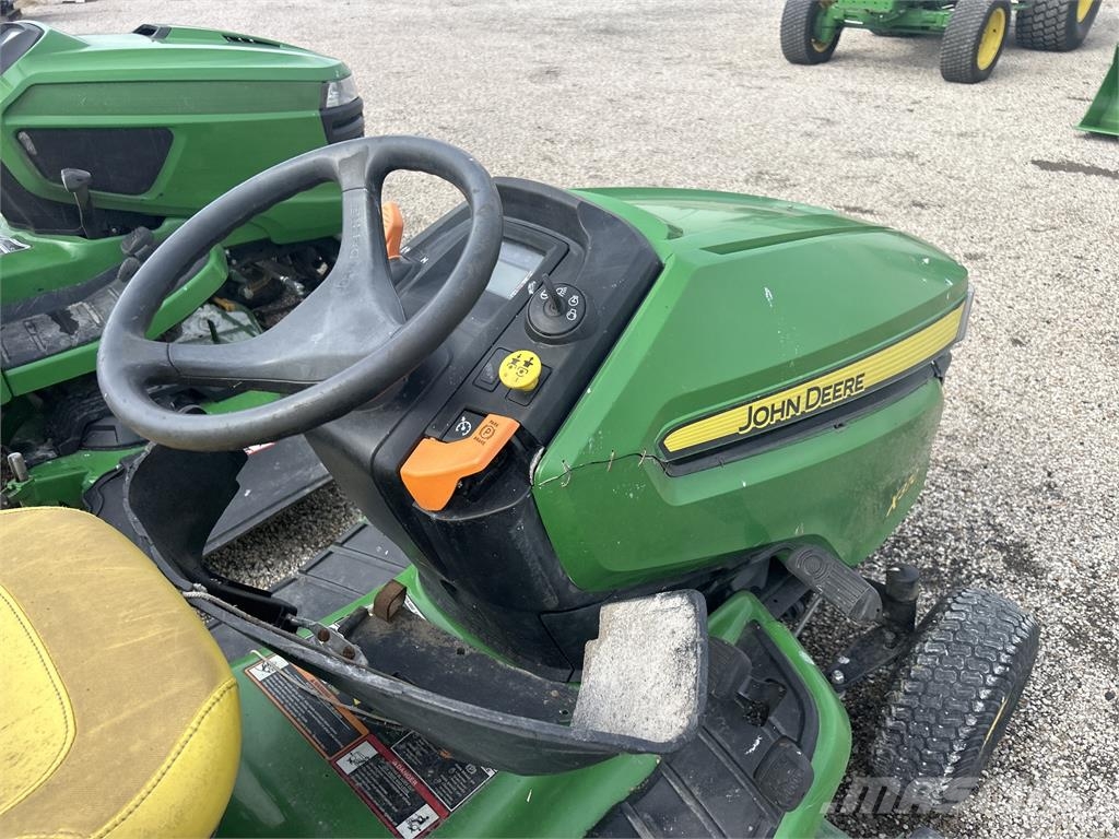 John Deere X370 乗用・自走モア/芝刈り機