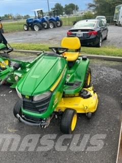 John Deere X380 Naudoti kompaktiški traktoriai