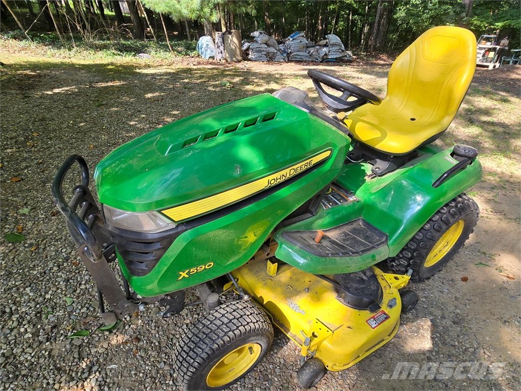 John Deere X590 Kleintraktoren