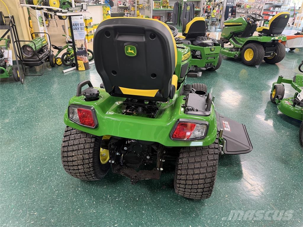 John Deere X730 소형 트랙터