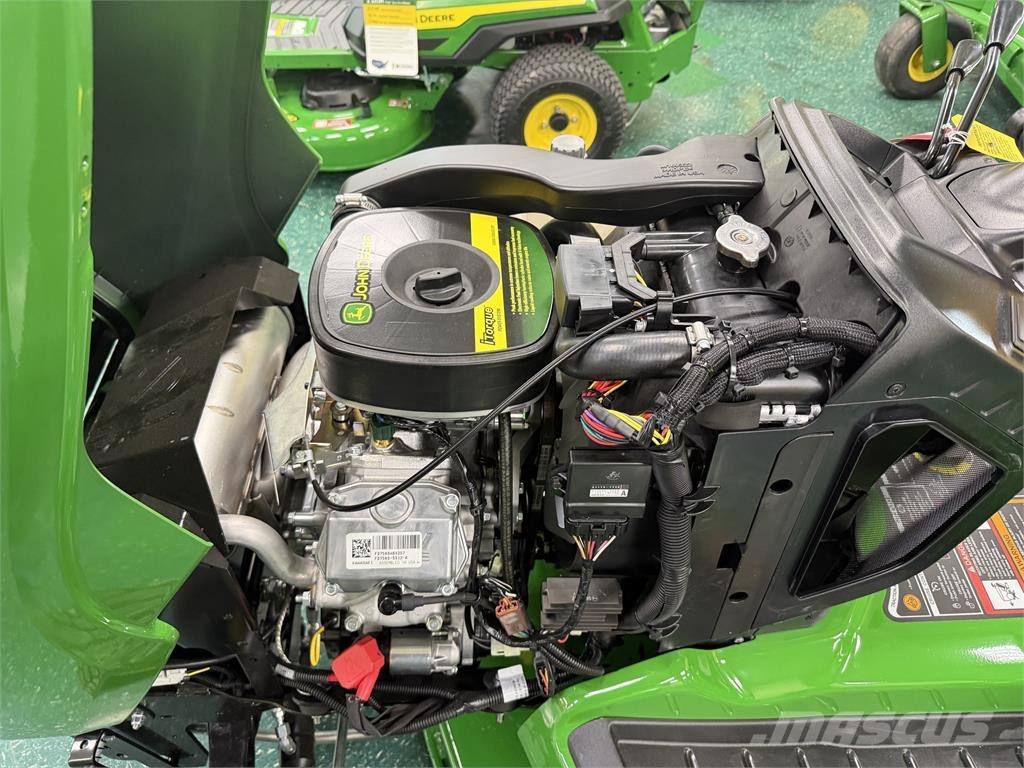 John Deere X730 소형 트랙터