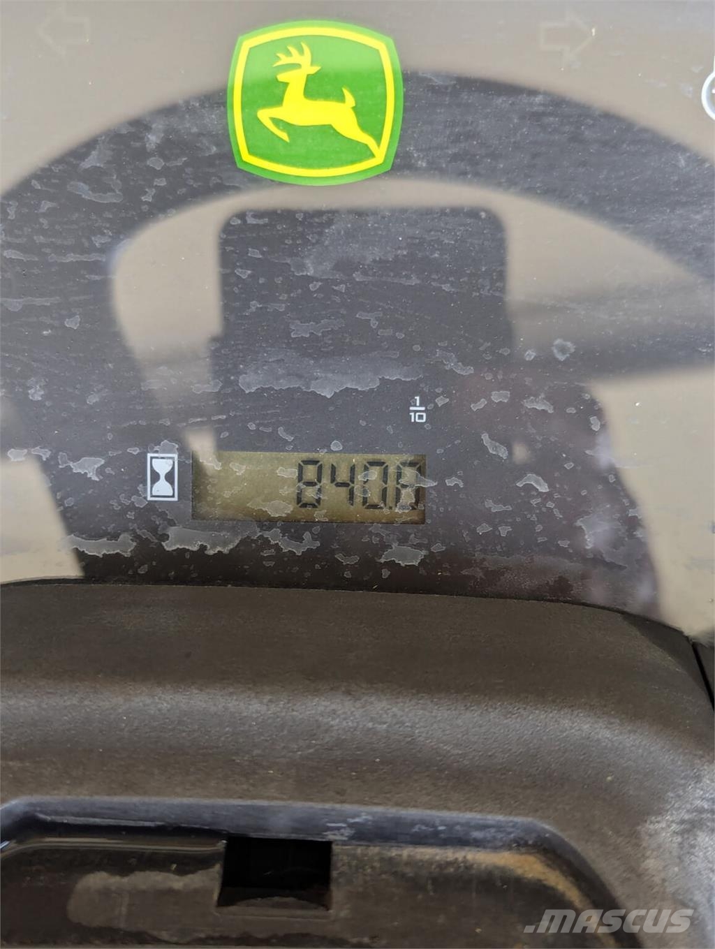 John Deere X738 Compact tractors