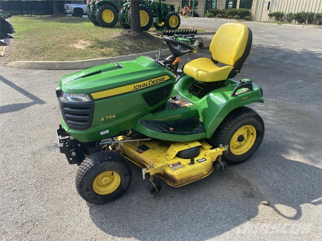 John Deere X754 Manjši traktorji