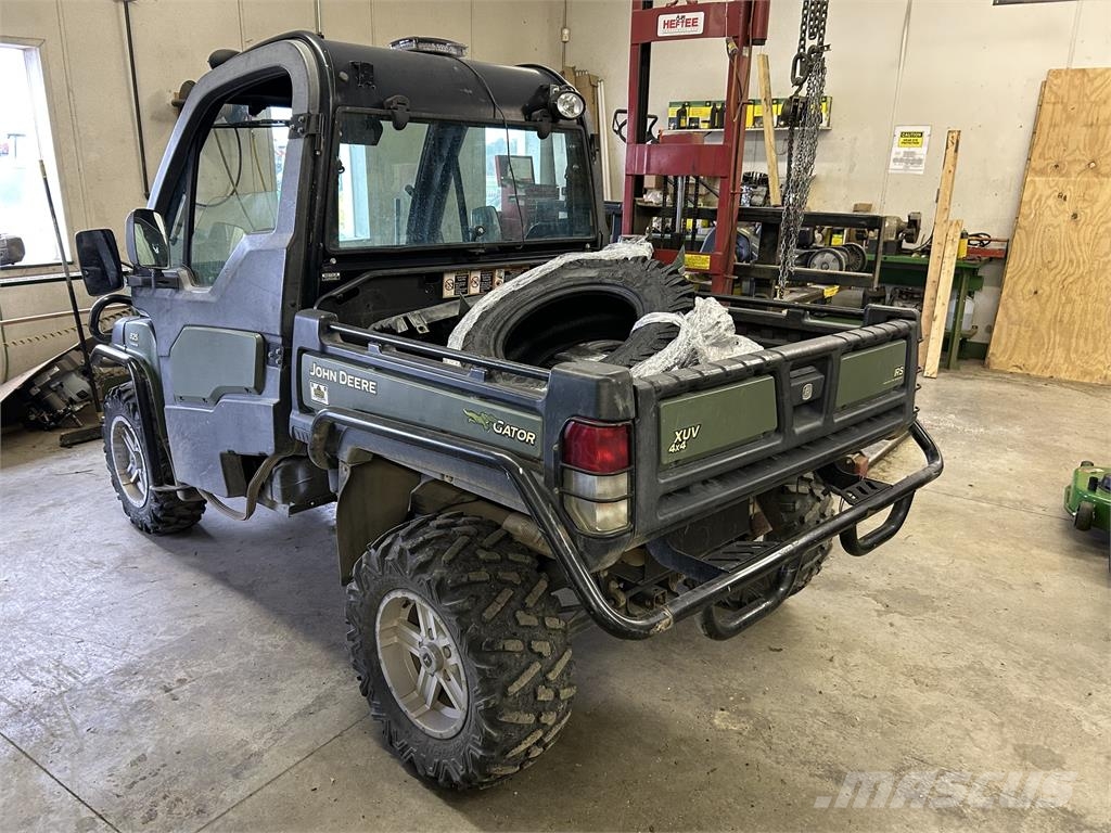 John Deere XUV 825i Power Steering Veicoli utilitari