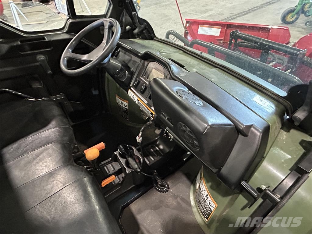John Deere XUV 825i Power Steering Veicoli utilitari