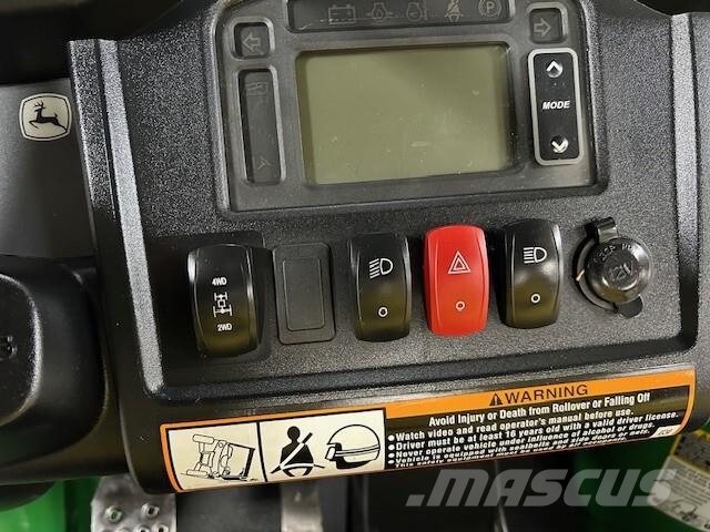 John Deere XUV 825I S4 Utility machines