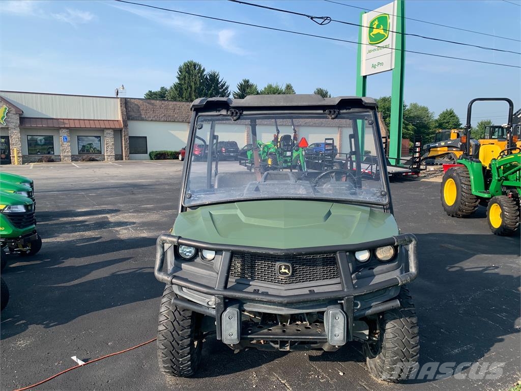 John Deere XUV 835M Utility machines