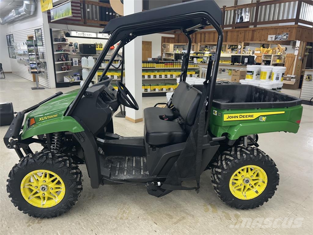 John Deere XUV 590M Pomoćne mašine
