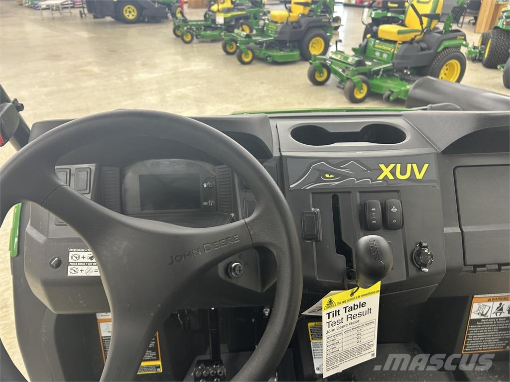 John Deere XUV 590M Pomoćne mašine