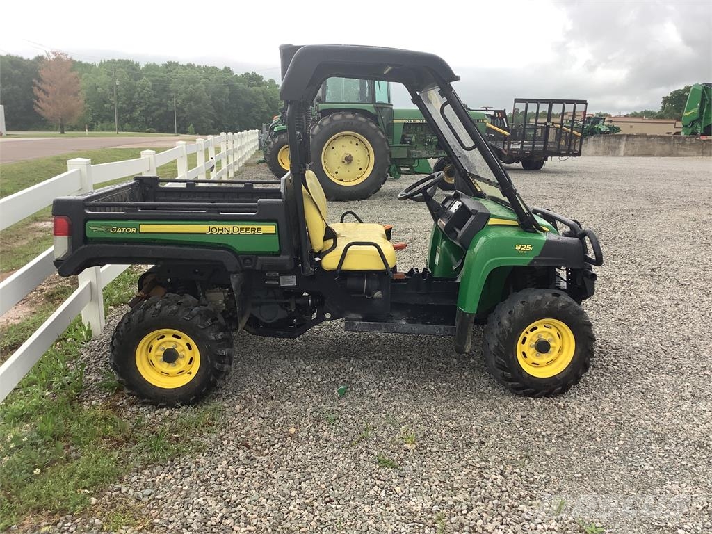 John Deere XUV 825I GREEN Irankiu vezimeliai