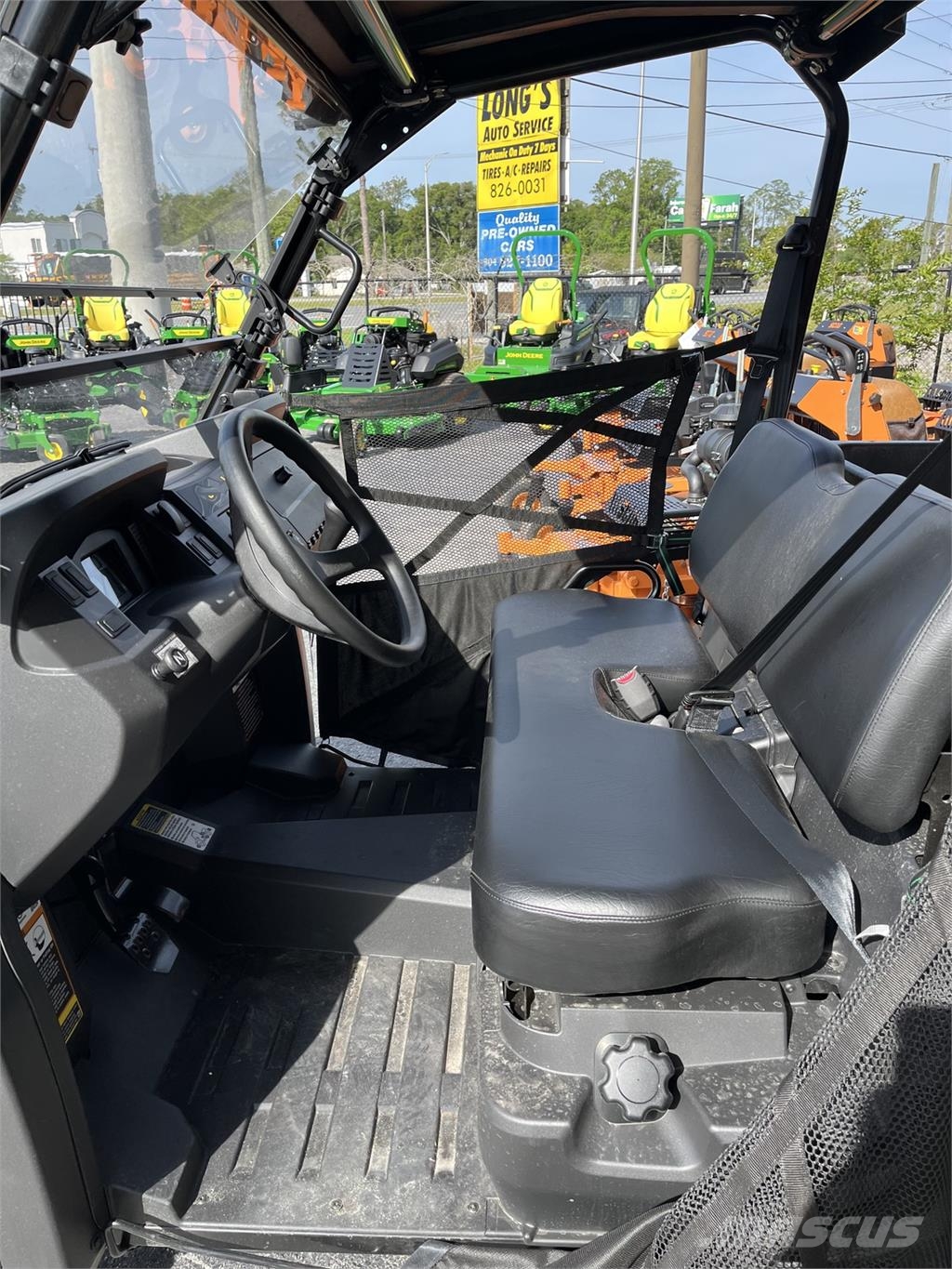 John Deere XUV 560E Mini utilitaire