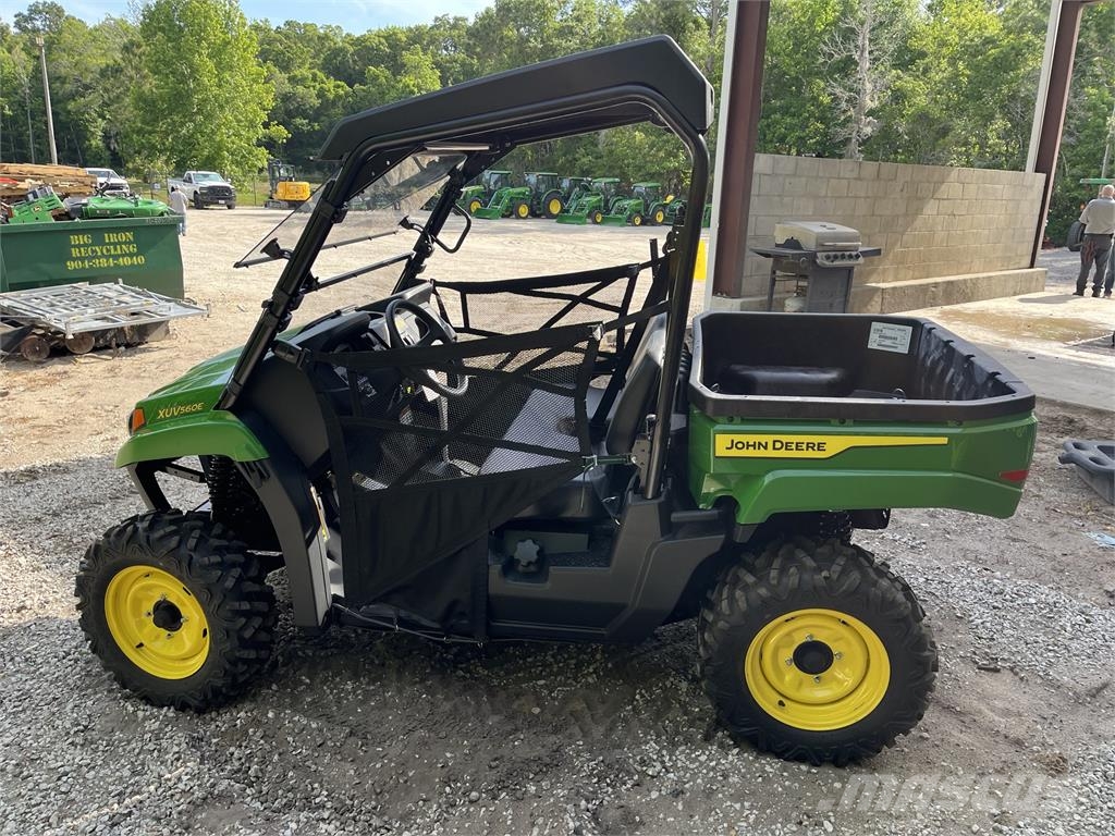 John Deere XUV 560E Mini utilitaire
