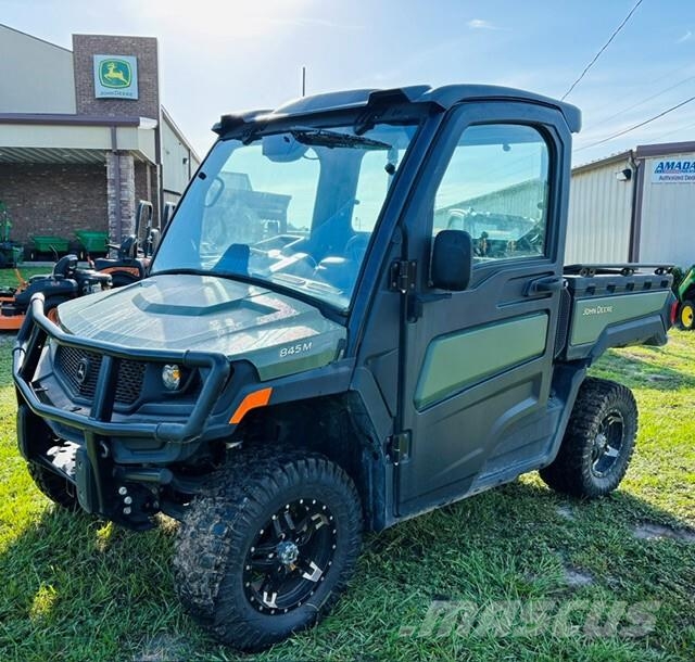 John Deere XUV 835M Pomožni stroji