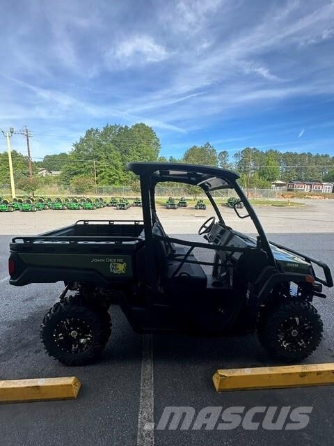 John Deere XUV 845M Utility machines