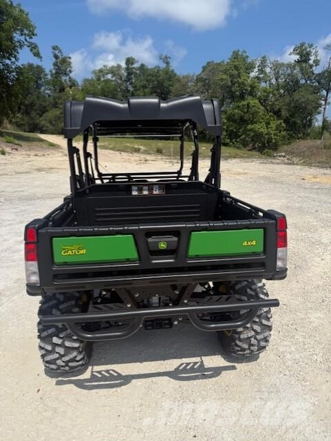 John Deere XUV 855M S4 Pomoćne mašine
