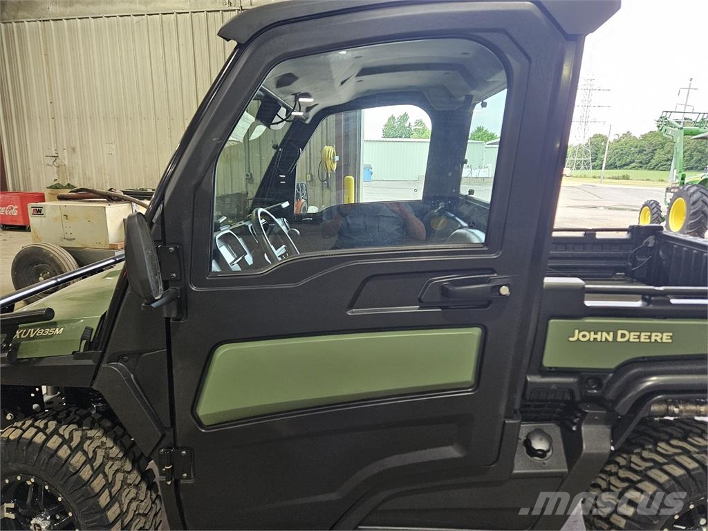 John Deere XUV 835M Utility machines