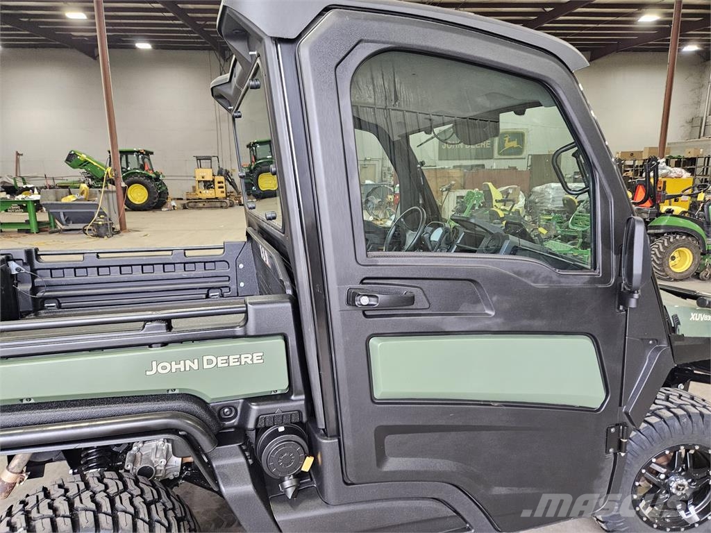 John Deere XUV 835M Utility machines