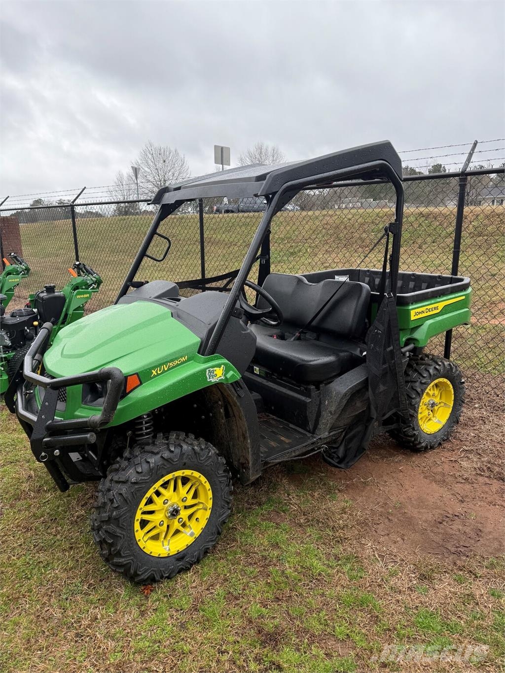 John Deere XUV 590M Utility machines