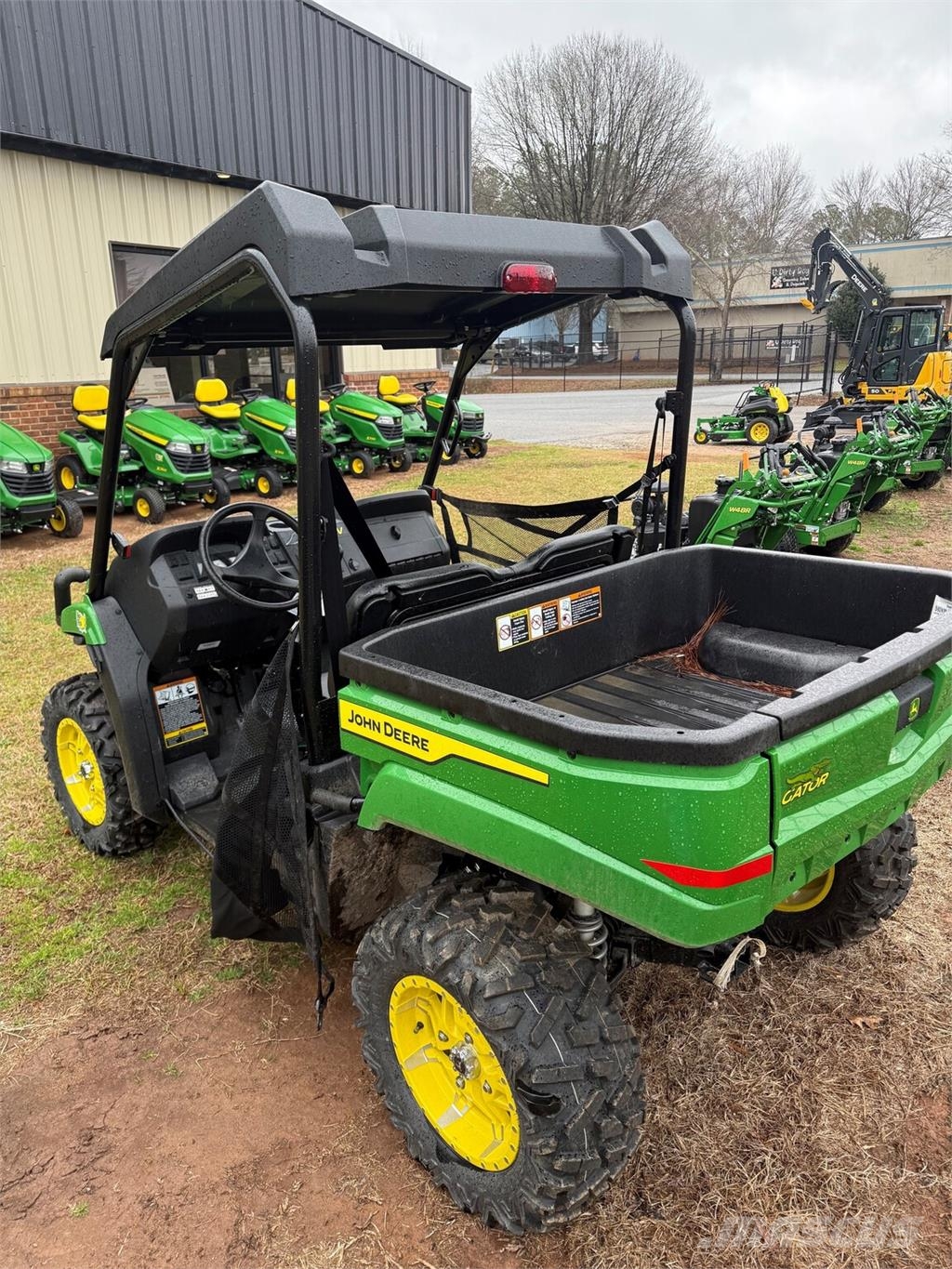 John Deere XUV 590M Utility machines