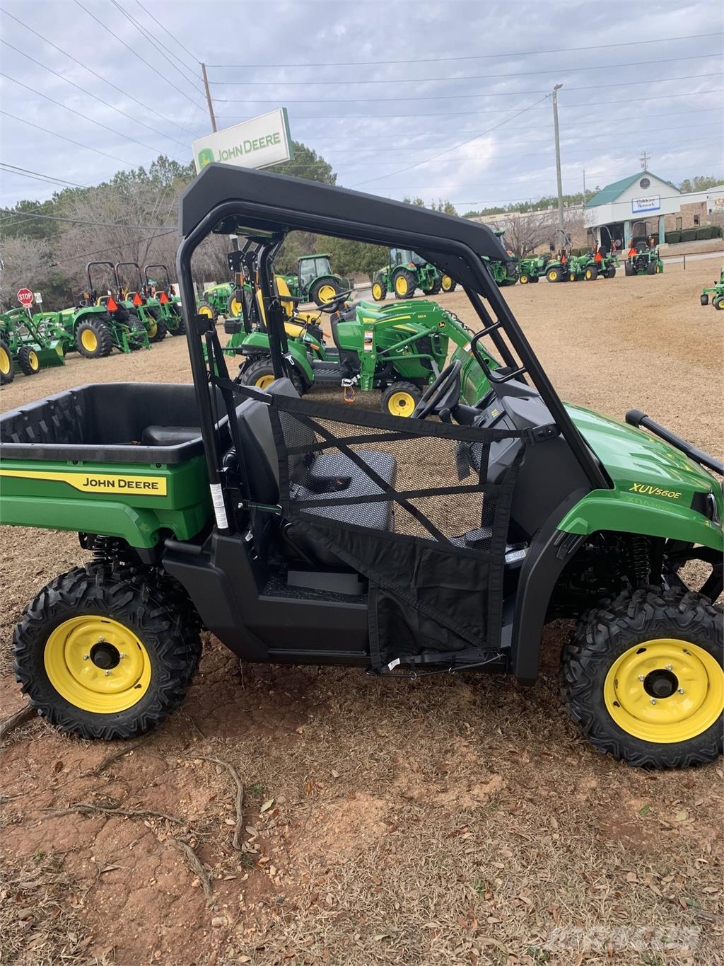 John Deere XUV 560E Utility machines
