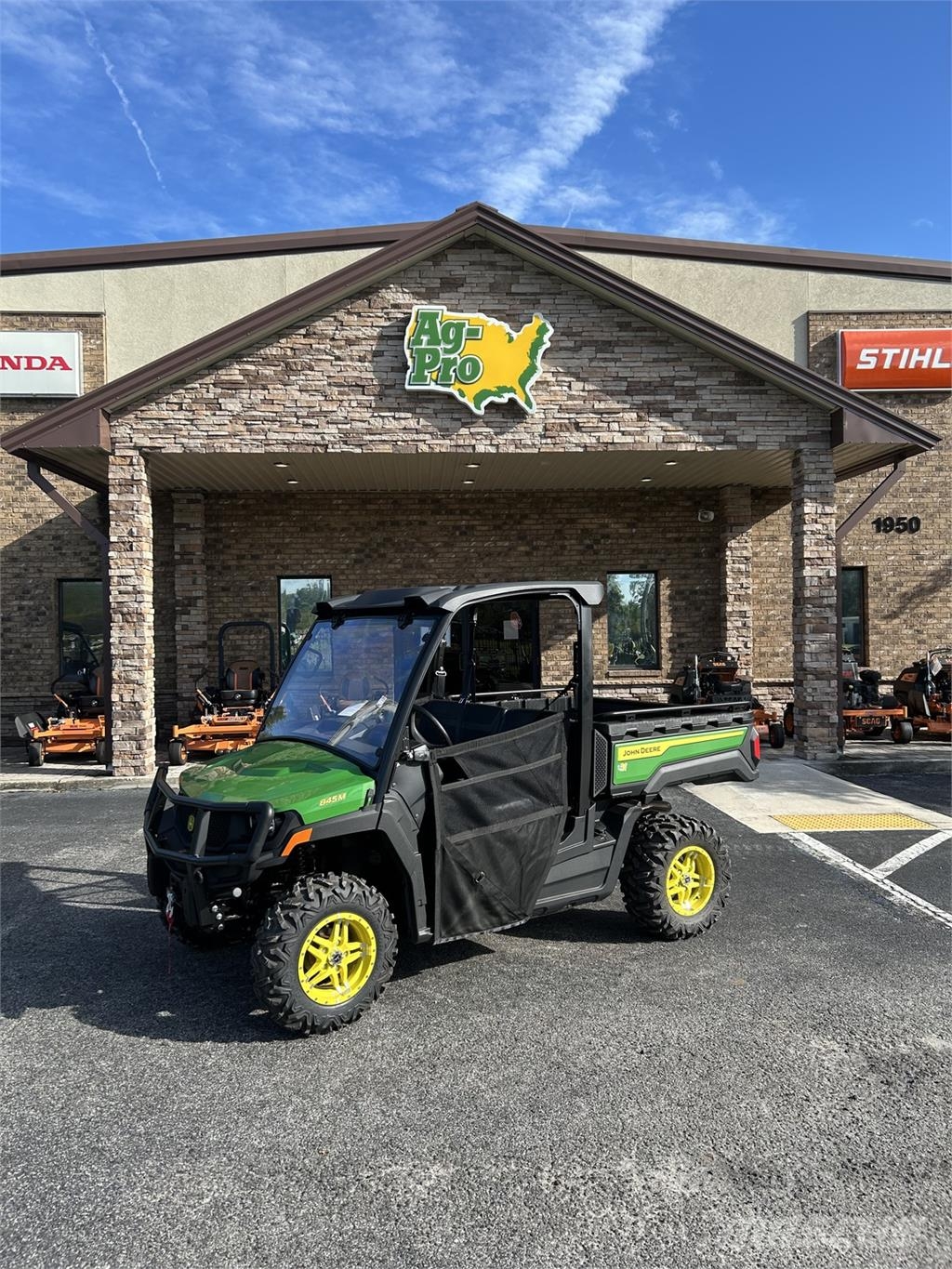 John Deere XUV 845M Pomoćne mašine