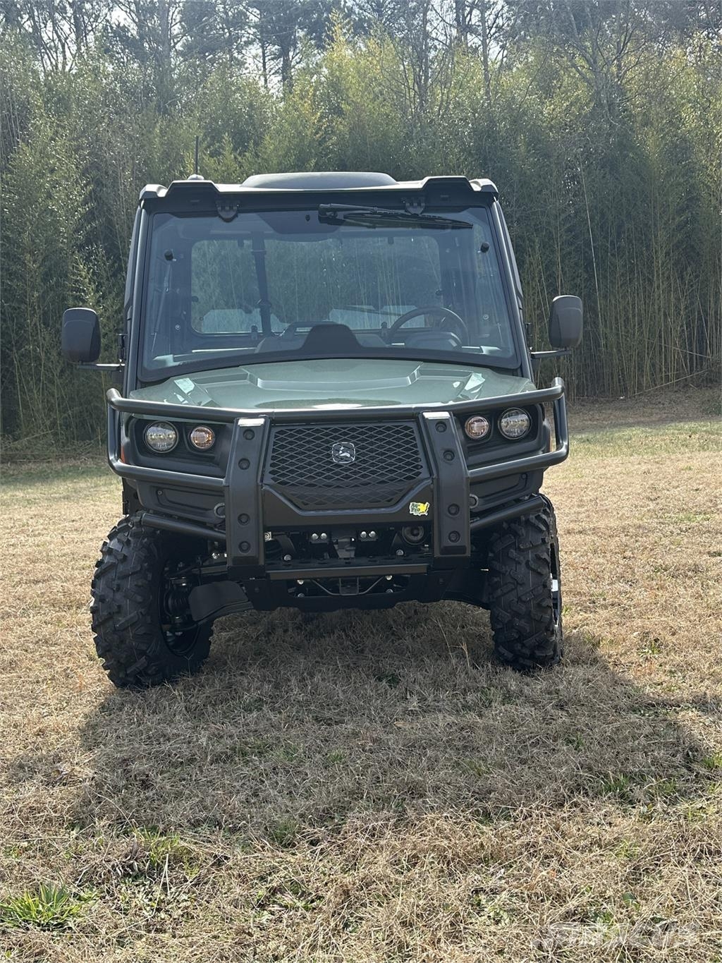 John Deere XUV 845M HVAC Cab Utility machines