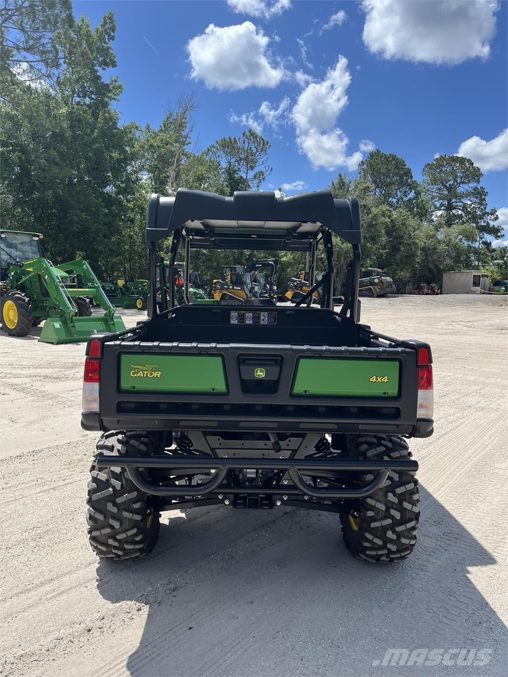 John Deere XUV 855M S4 Pomoćni strojevi
