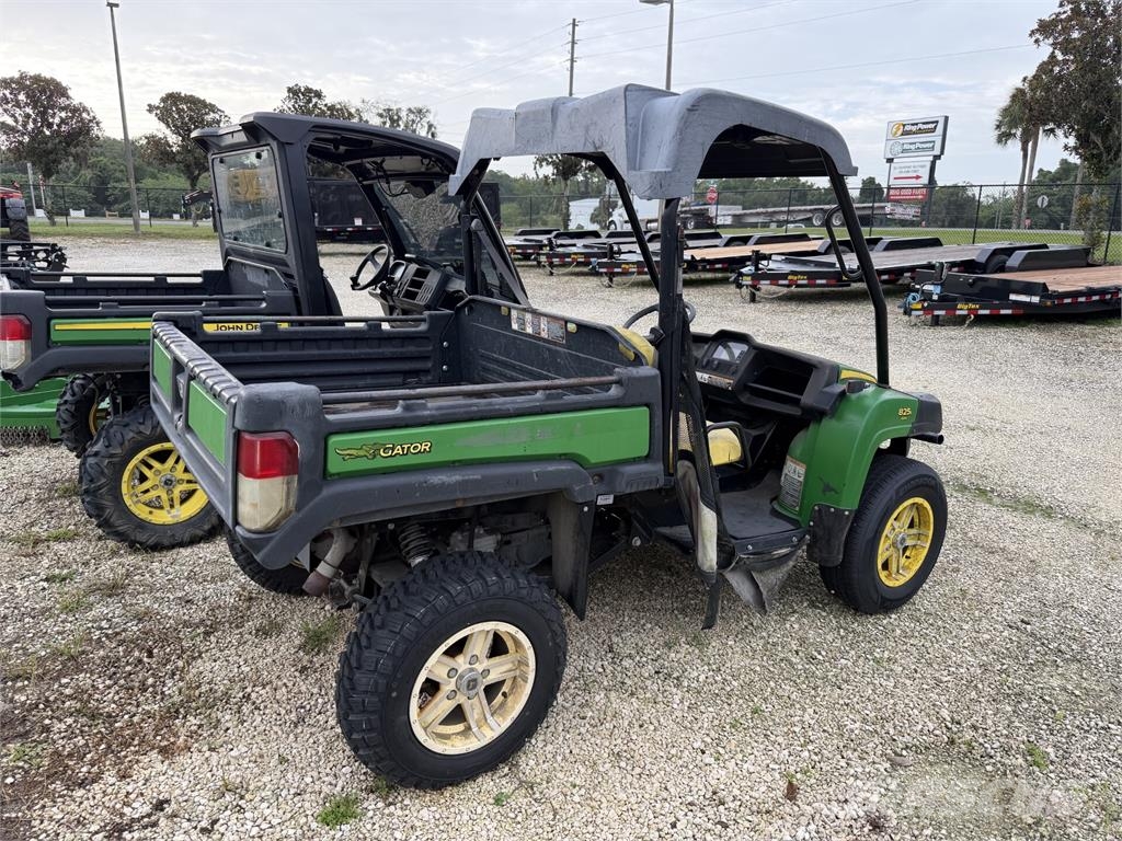 John Deere XUV 825I GREEN Utility machines