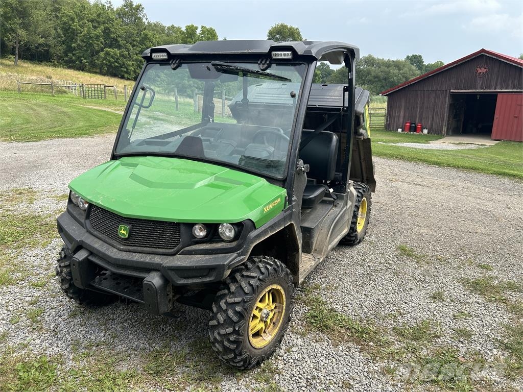 John Deere XUV 835M ユーティリティー機械