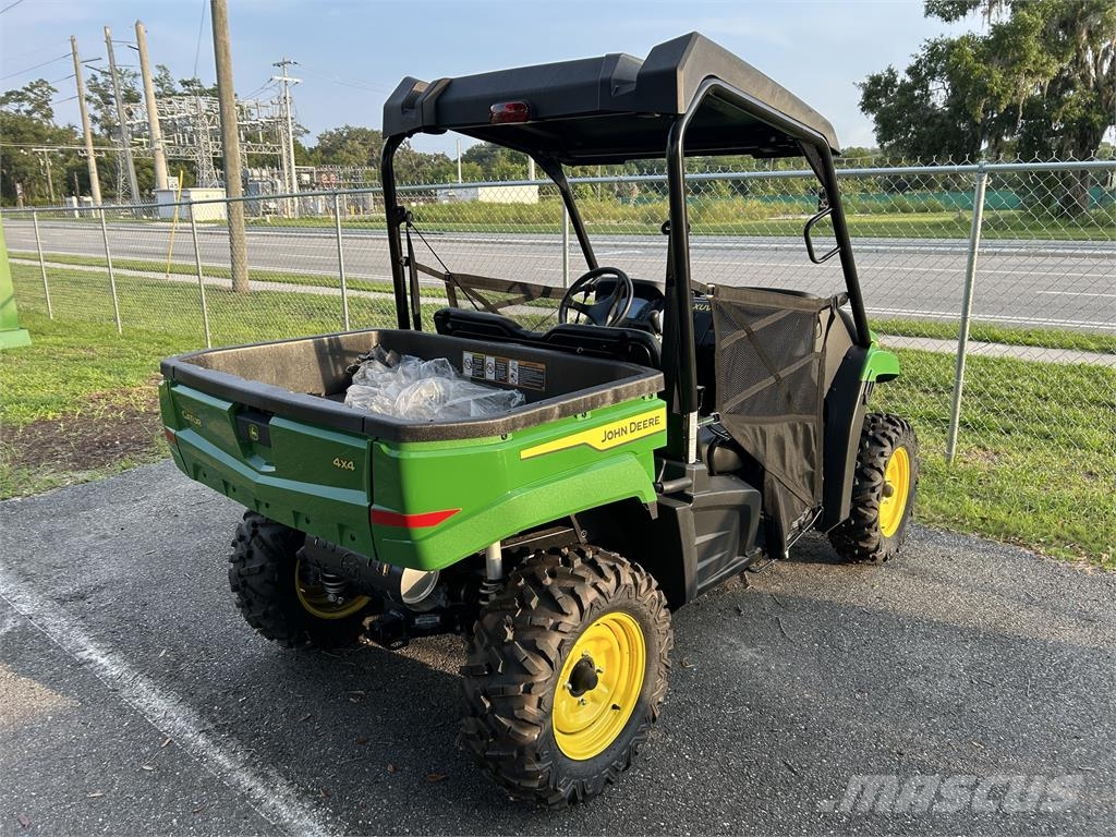 John Deere XUV 590M Pomoćni strojevi