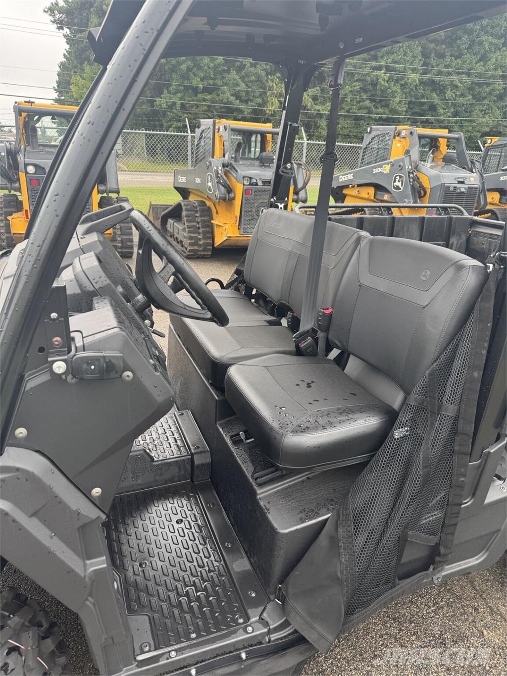 John Deere XUV 845M ماكينات منفعة عامة