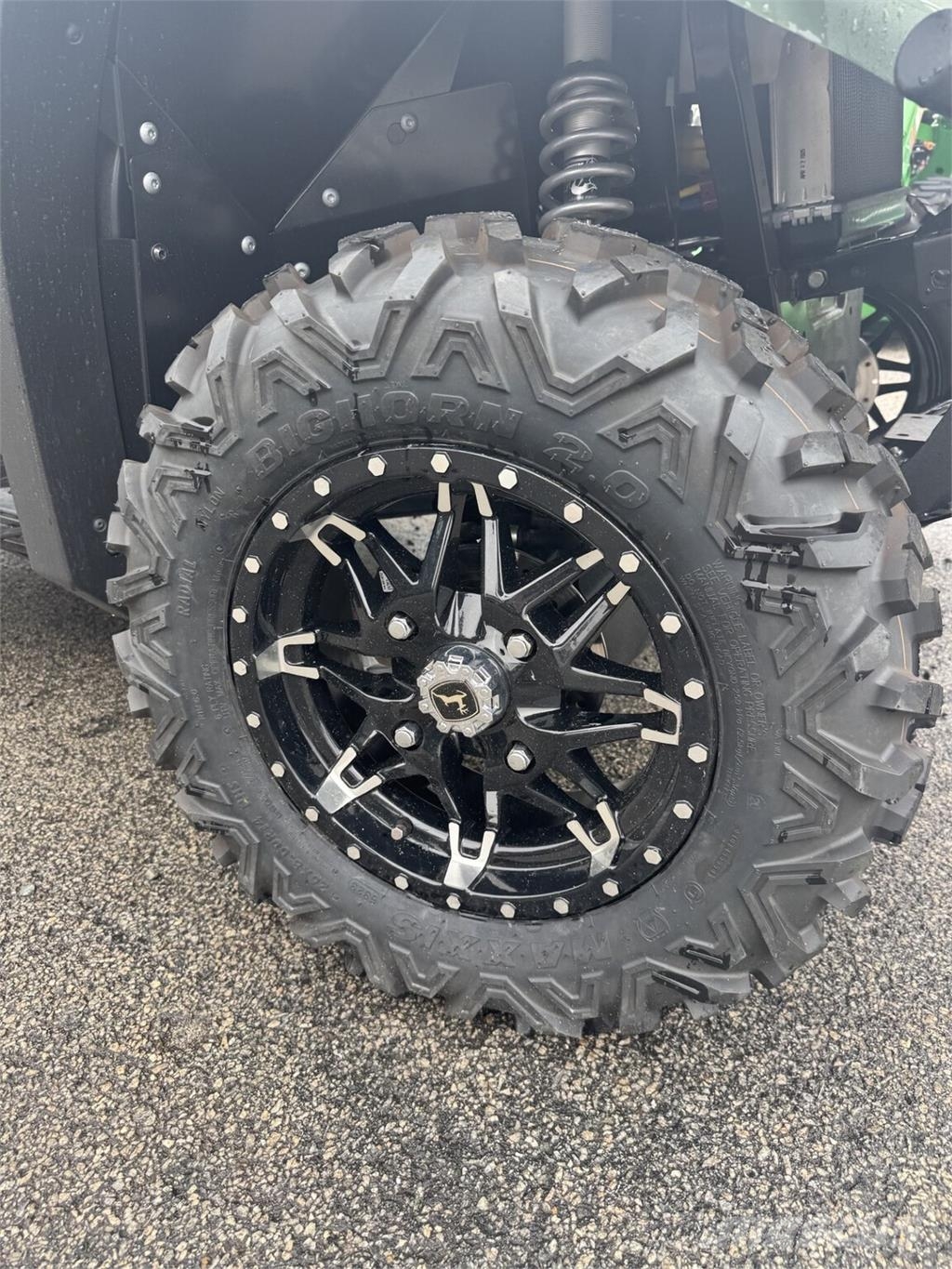 John Deere XUV 590M ماكينات منفعة عامة
