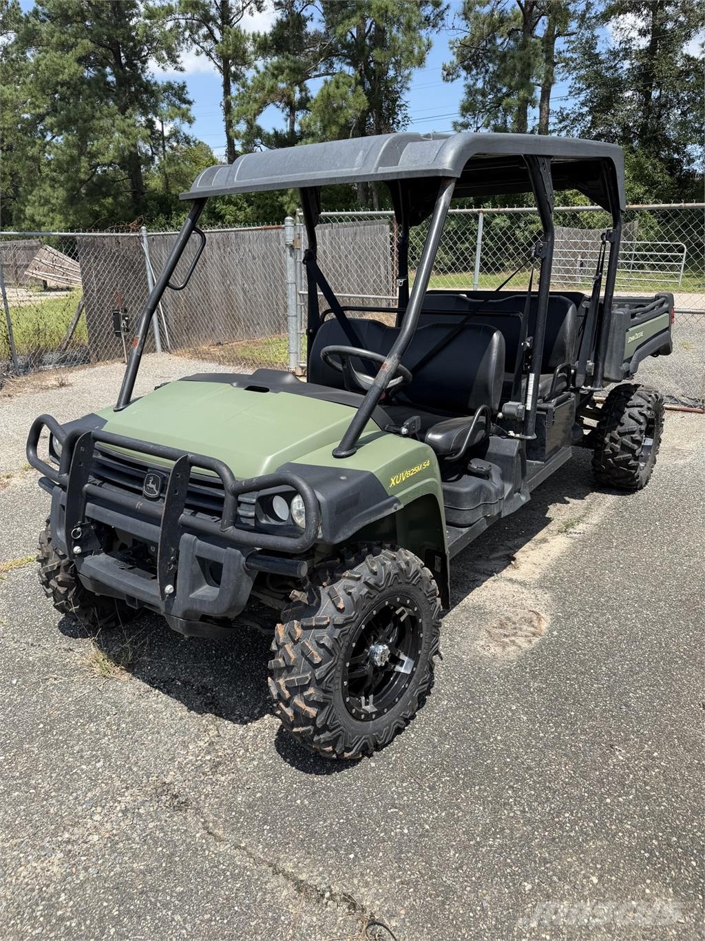 John Deere XUV 825M Veicoli utilitari