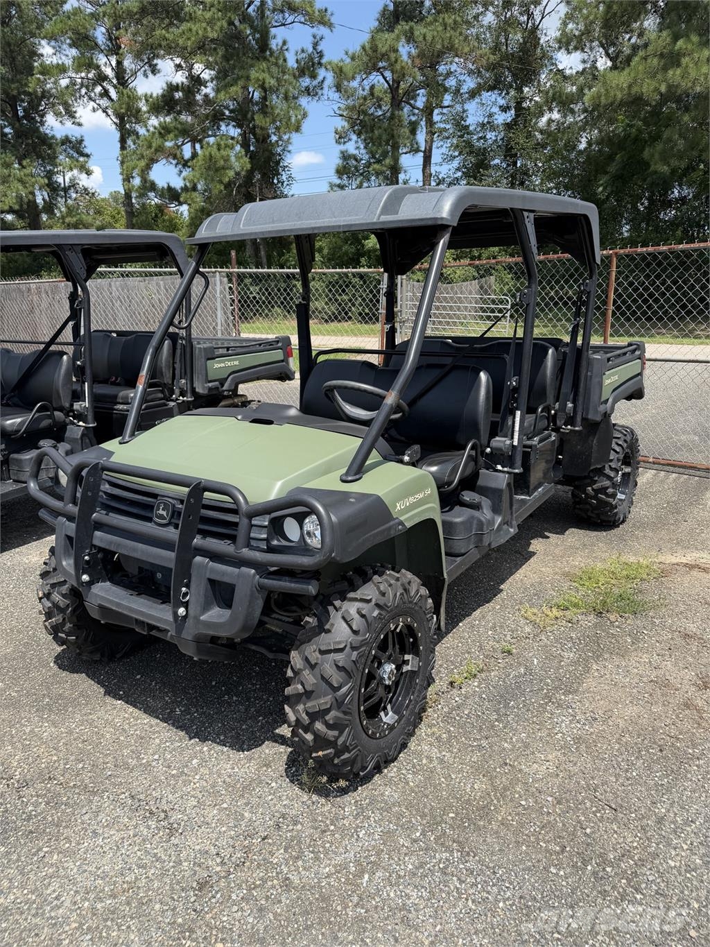 John Deere XUV 825M Veicoli utilitari