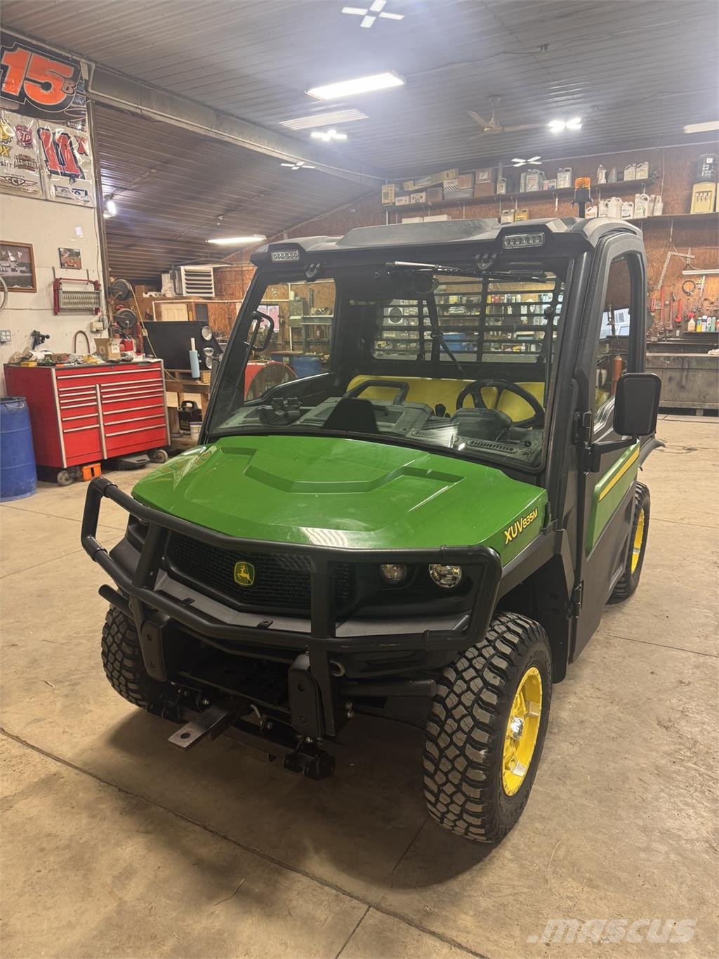 John Deere XUV 835M Pomoćne mašine