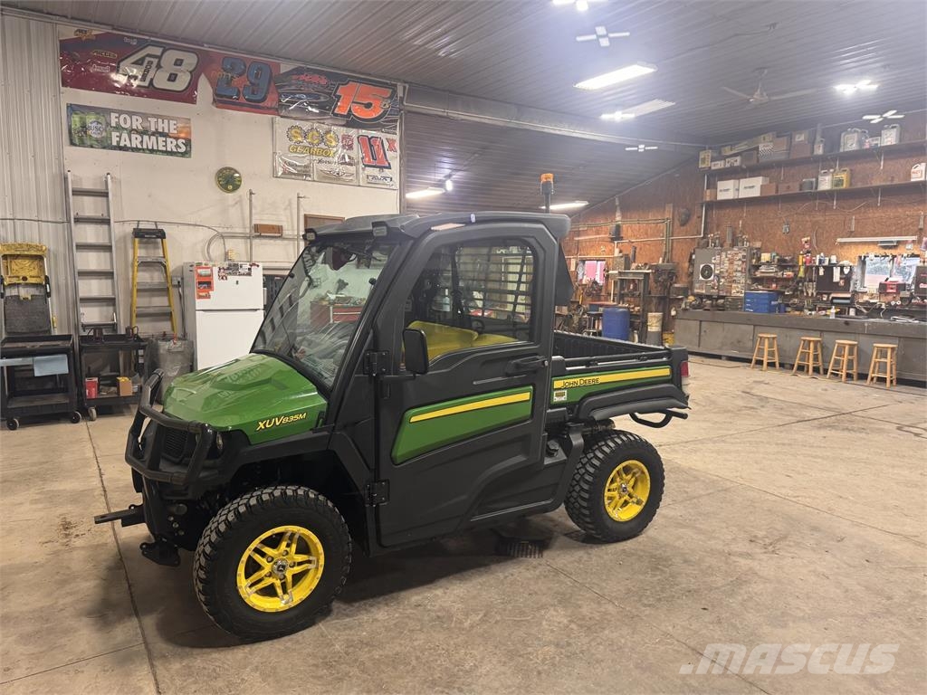 John Deere XUV 835M Pomoćne mašine