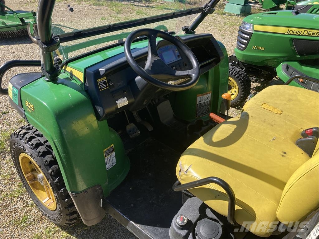 John Deere XUV 825I GREEN Pomožni stroji